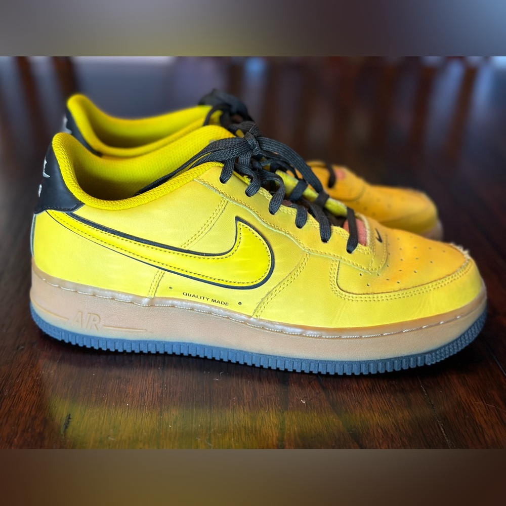 Nike Air Force 1 No 2 Pencil Youth 6.5 Yellow Leather Shoes Sneakers